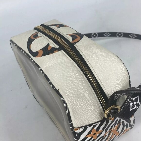 LOUIS VUITTON M67883 Monogram jungle Beach porch bag Shoulder Bag - Picture 6 of 15